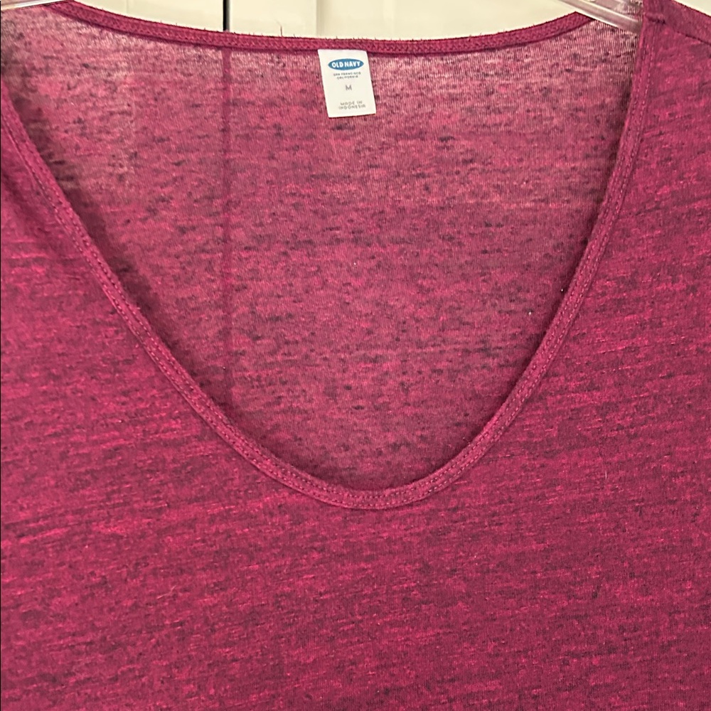 Old Navy Deep Burgundy Short Sleeve Tee - Picture 6 of 8
